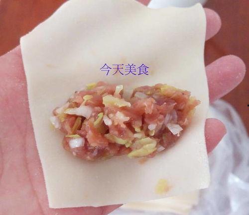大馄饨的包法视频,轻松学会传统美食制作技巧